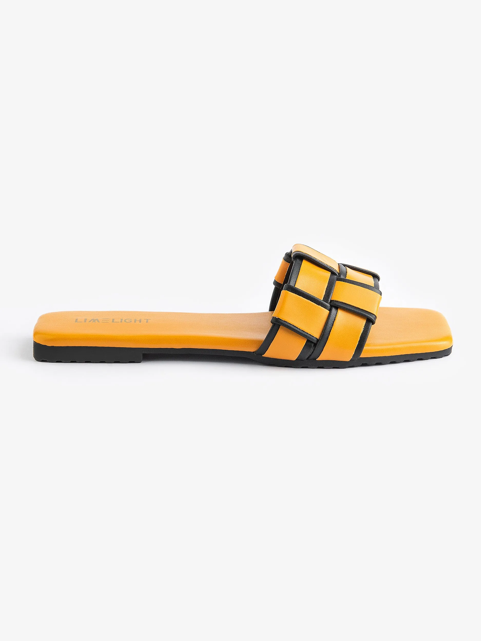 Criss Cross Patterned Flats