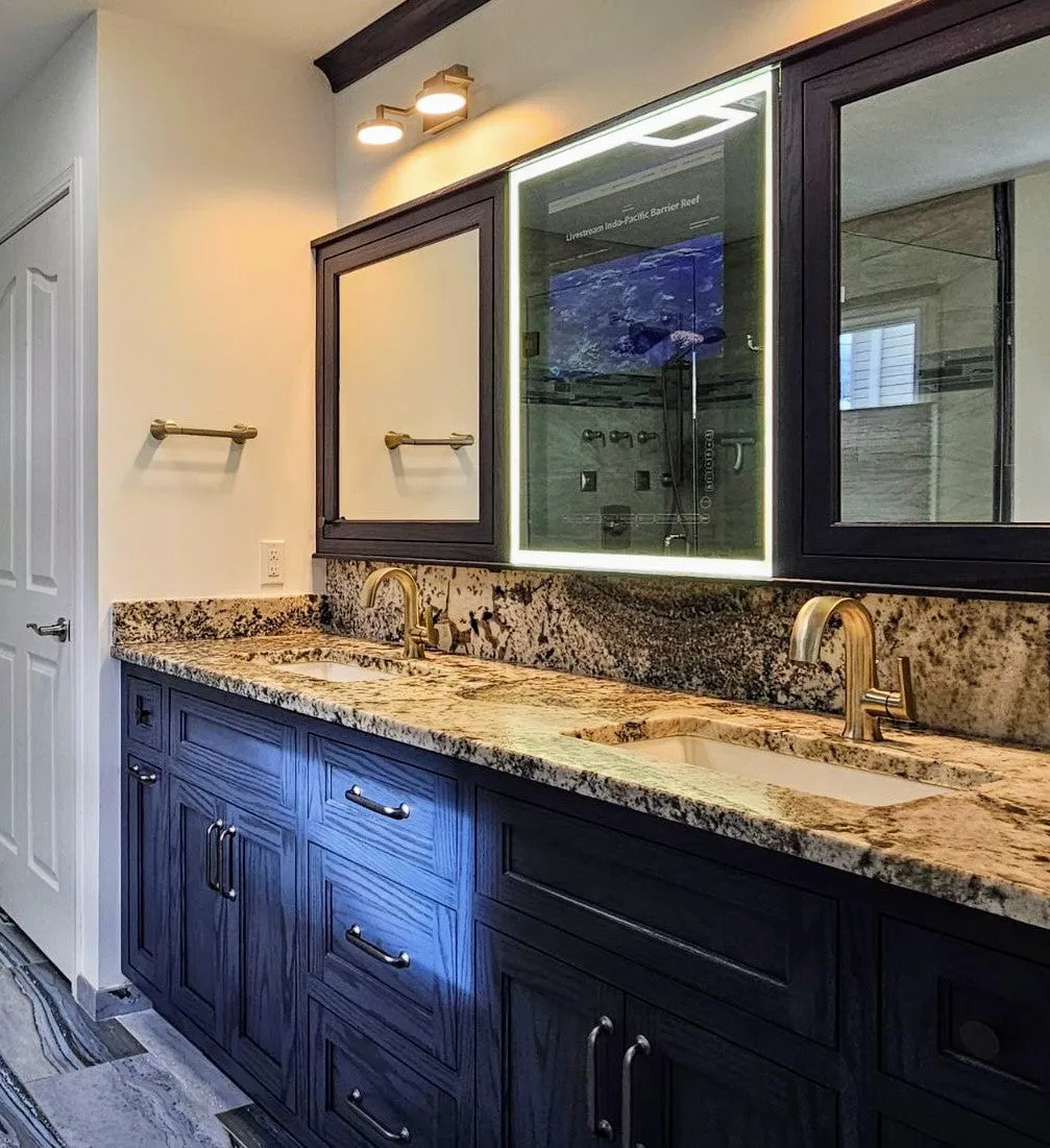 Frameless Android DAKboard Touchscreen Smart Vanity Mirror - 32" Samsung QLED - 36" X 24" X 2"
