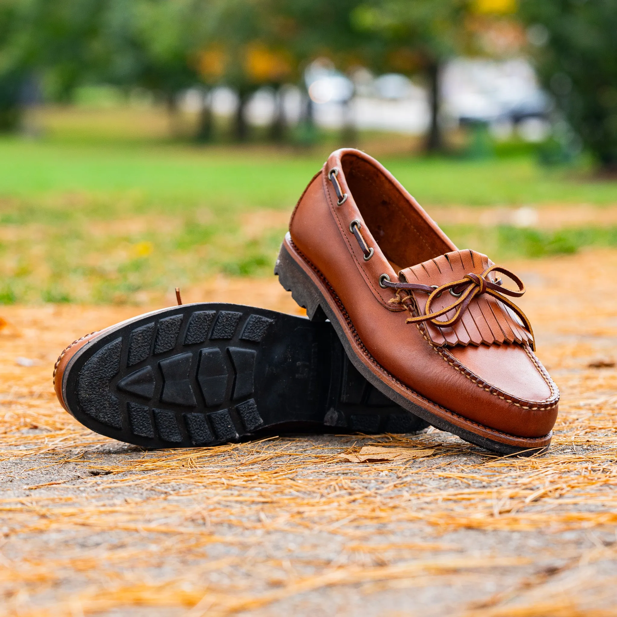 Kiltie Loafer - Tan Bulldog