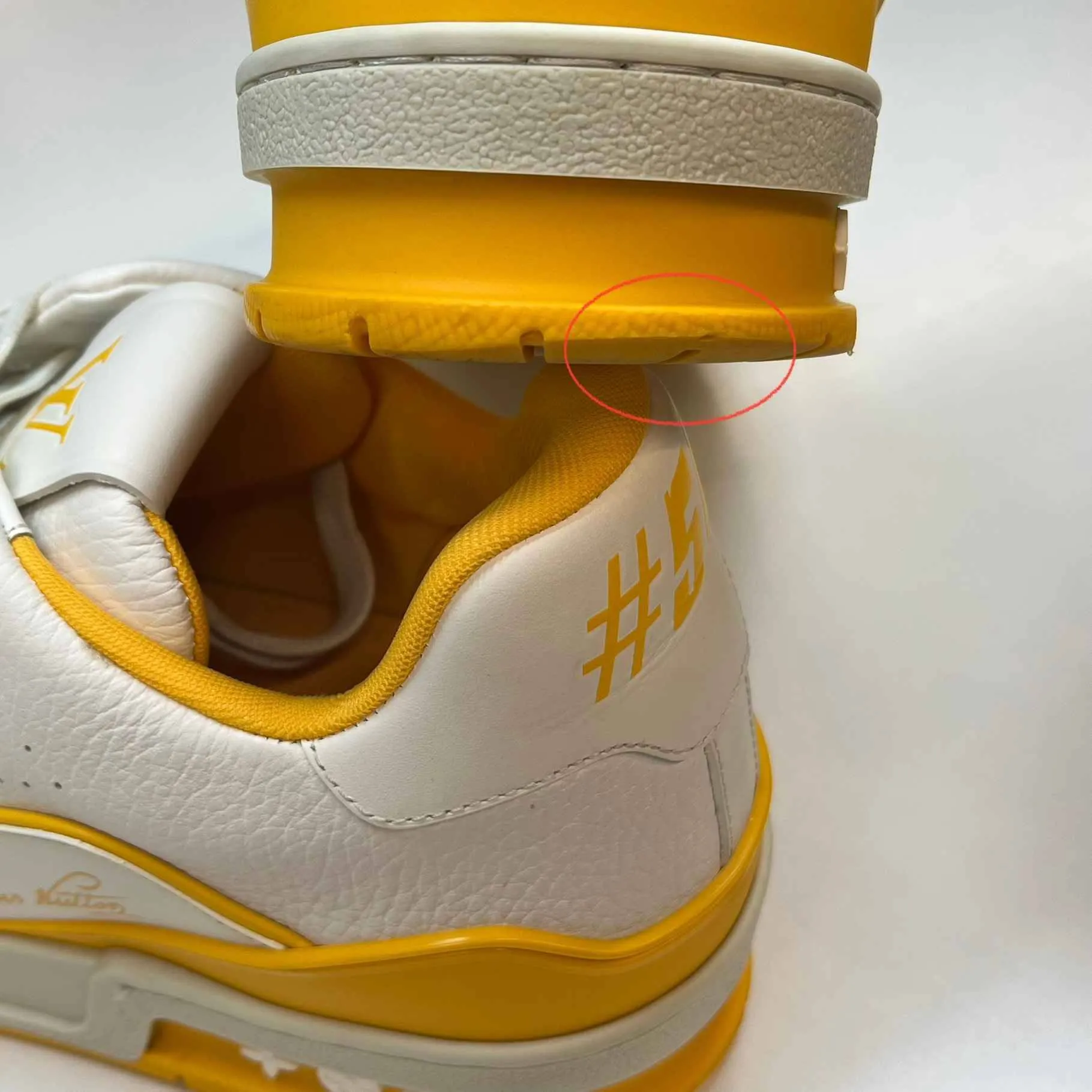 Men's Lv Low Trainers Yellow Size EU 43 / UK 9