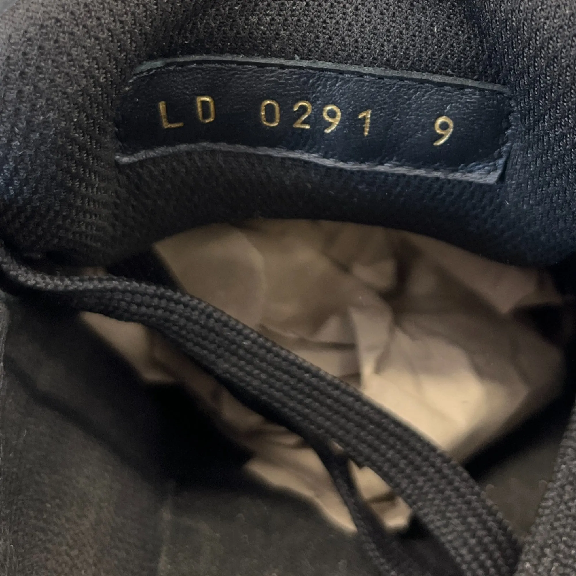 Men's Virgil Abloh X Nigo Lv Made Heart Low Trainers Black Size EU 43 / UK 9