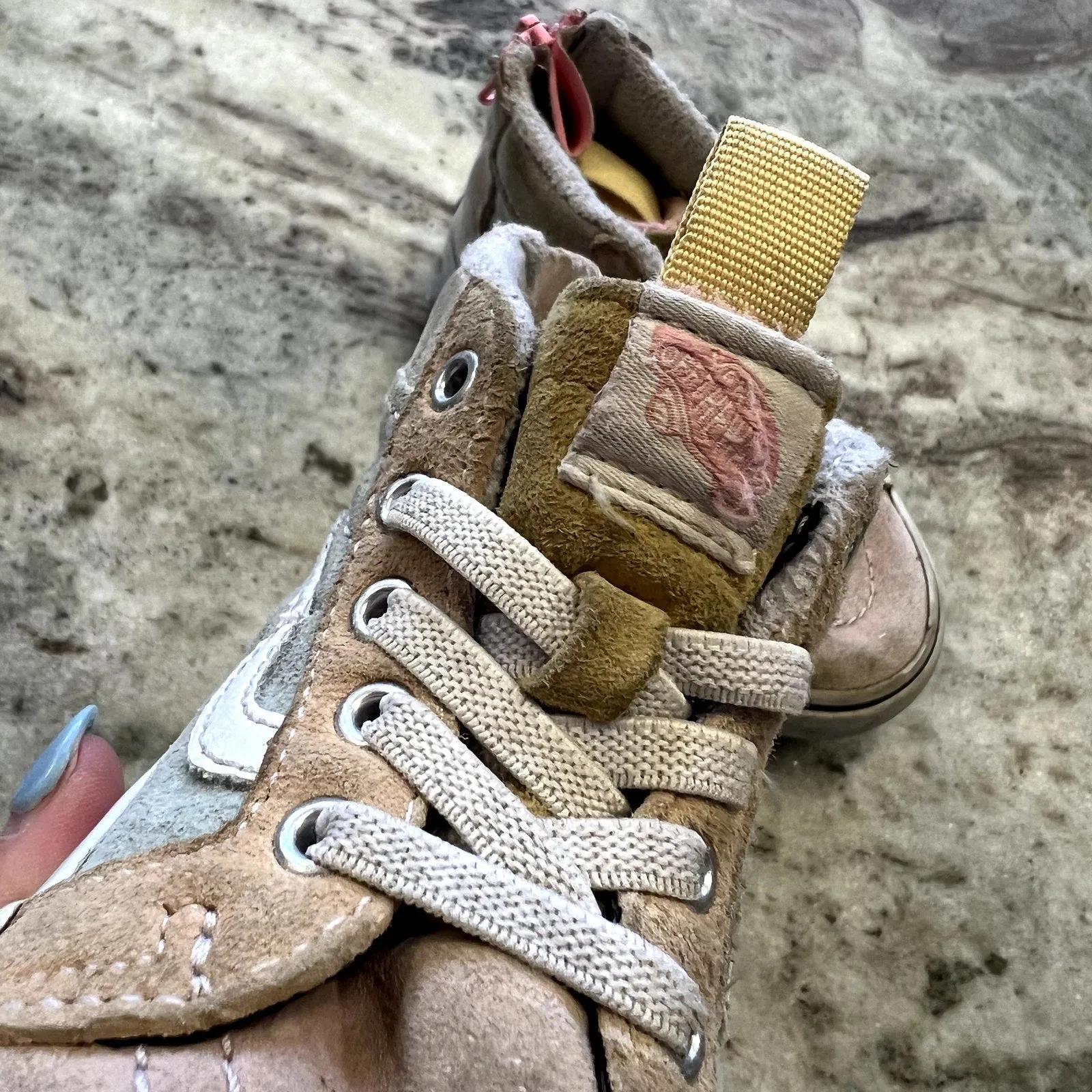 Van's Girls High Top Sk8 Sneakers Size 7