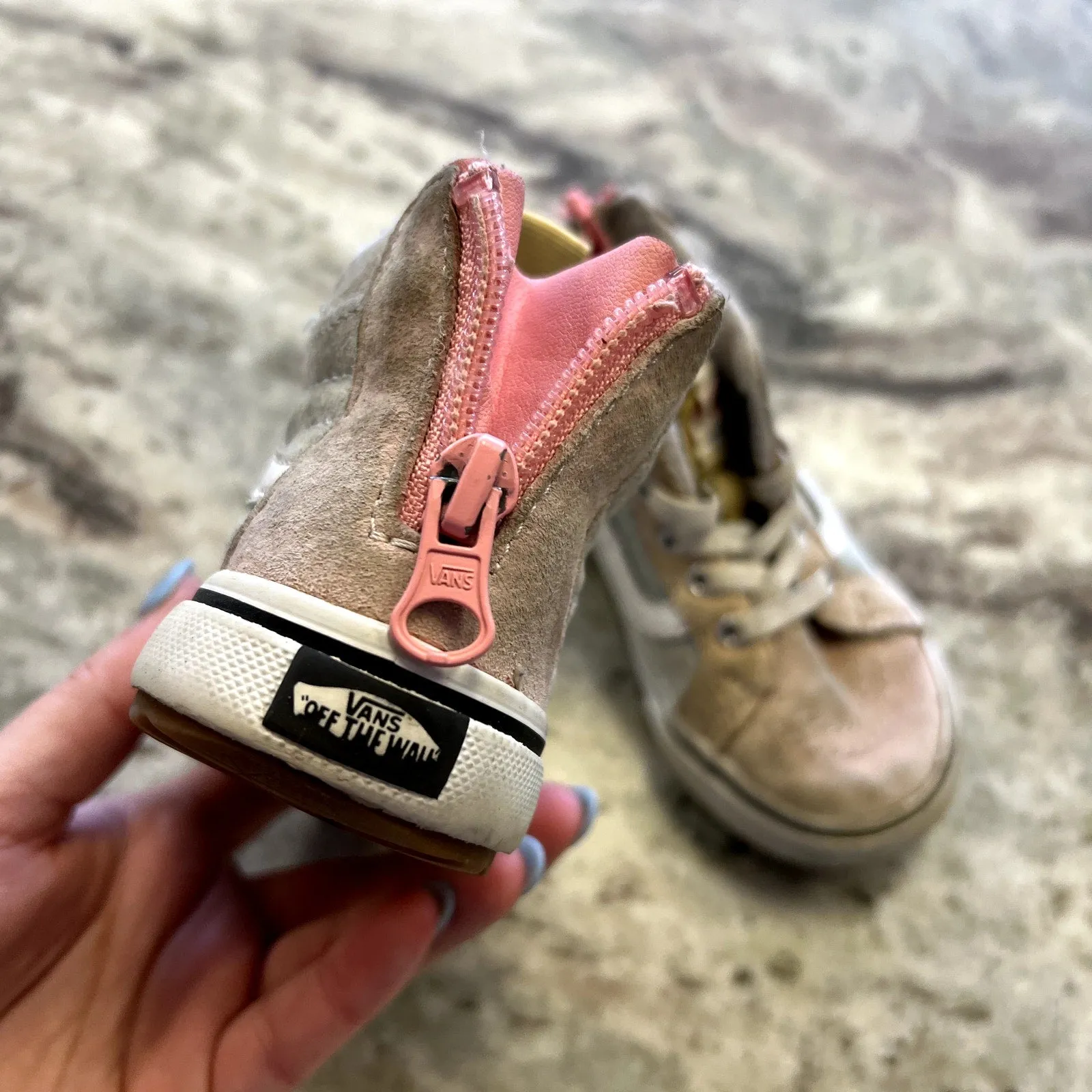Van's Girls High Top Sk8 Sneakers Size 7